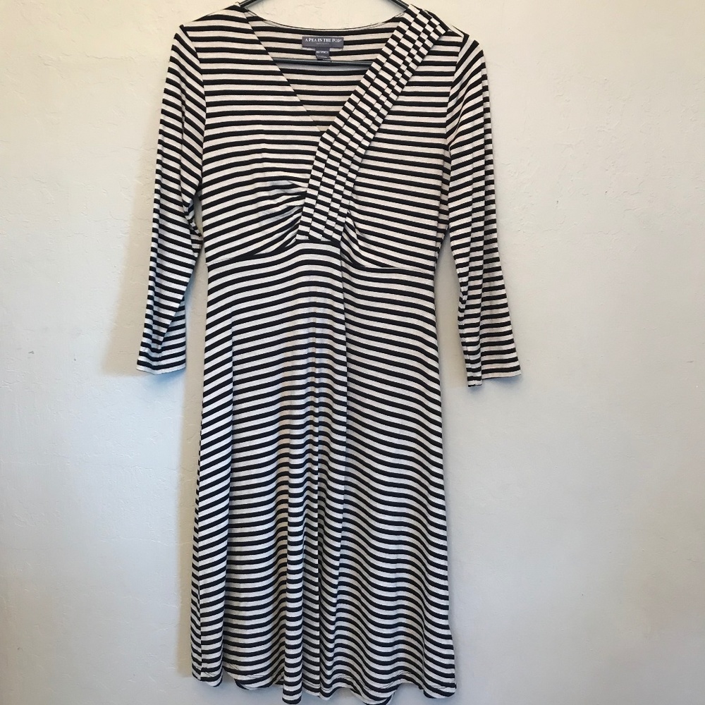 A Pea in the Pod Dress Maternity Dress - Size XS